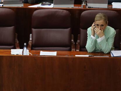 Cristina Cifuentes, presidenta de la Comunidad de Madrid, hoy en la Asamblea de Madrid.