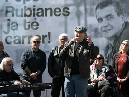 Serrat cantó 'Seria fantàstic'.
