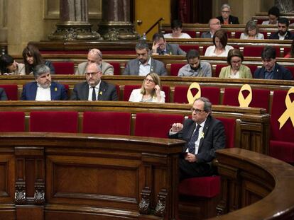 FOTO: Vista general del pleno, primer pleno con Quim Torra como presidente de la Generalitat pero sin la creación del Gobierno. / VÍDEO: Pedro Sánchez anuncia la moción de censura.