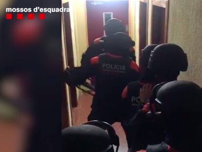 Cau una banda que va robar a la casa del jugador del Barça Luis Suárez