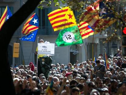 Manifestación ante el departamento de Economía de la Generalitat, el 20 de septiembre de 2017.