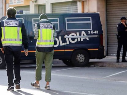 Una imagen de archivo de la Policía Nacional. EFE. En vídeo, entrevista a Fernando Lumbreras en la UPV