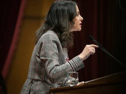 Inés Arrimadas, líder de la oposición, en un momento del Pleno. En vídeo, las declaraciones de la portavoz de Ciudadanos.