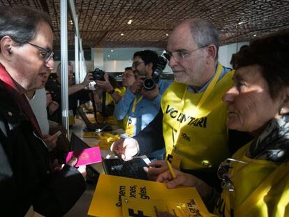 El presidente Quim Torra, a su llegada al acto de constitución de La Crida. En vídeo, Puigdemont pide unidad tras las críticas de la ANC a Torra.