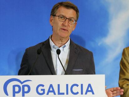 El presidente de la Xunta y del PP gallego valora los resultados de las elecciones municipales y europeas en la sede del partido en Santiago. En vídeo, declaraciones de Feijóo.