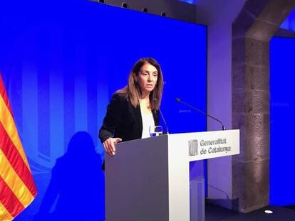 La consejera de Presidencia de la Generalitat, Meritxell Budó, este martes. En vídeo, el Gobierno catalán suspende todos sus actos oficiales.