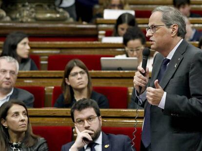 El presidente de la Generalitat, Quim Torra, este miércoles en el Parlament. En vídeo, audio de la entrevista de Catalunya Ràdio a Pere Aragonès.