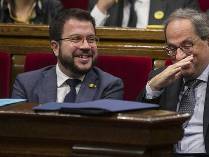 Quim Torra y Pere Aragonès, durante el Pleno de este miércoles. En vídeo, delcaraciones de Aragonès.