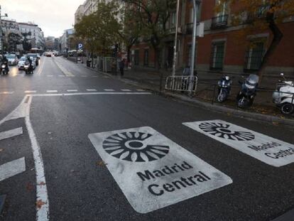 Un tramo de Madrid Central. En vídeo, el anuncio de las medidas por el alcalde de la ciudad, José Luis Martínez-Almeida.