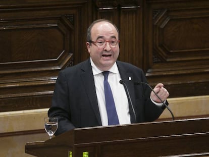 El líder del PSC, Miquel Iceta, durante una intervención en el Parlament. En vídeo, Iceta avisa de que "sin Presupuestos no habrá Gobierno".