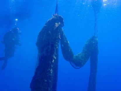 El projecte de la UB recull xarxes de pesca del fons marí del Mediterrani.