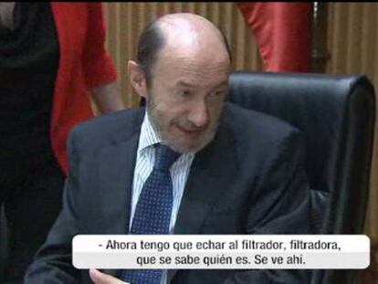 Rubalcaba acusa a Maru Menéndez de ‘filtradora’ y Gómez le exige disculpas