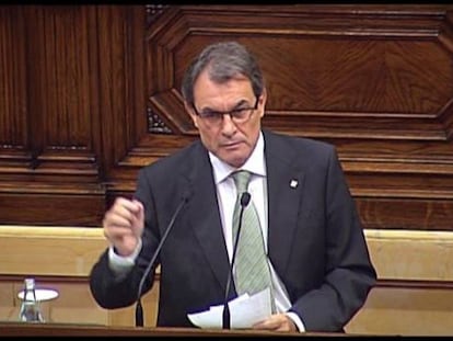 Artur Mas impulsará una consulta por la independencia sea o no legal