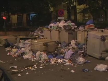 Sevilla planea contratar una empresa para neutralizar la huelga de basuras