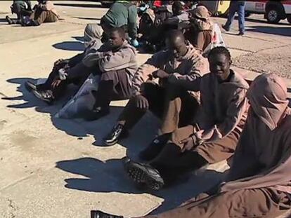 Rescatados 34 inmigrantes en cuatro barcas hinchables en el Estrecho
