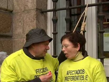 Afectados por las preferentes advierten de que endurecerán sus protestas