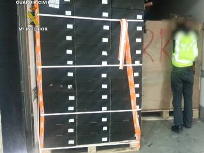 La Guardia Civil busca más implicados y el origen de las 32 toneladas de hachís