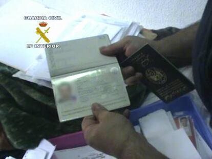 Ascienden a cien los detenidos de una red de matrimonios de conveniencia