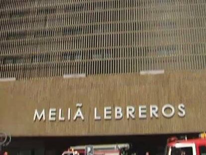 Un incendio obliga a desalojar un céntrico hotel de Sevilla