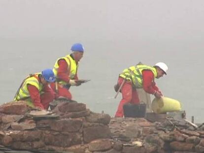 Comienzan los trabajos para retirar los escombros en el santuario da Barca