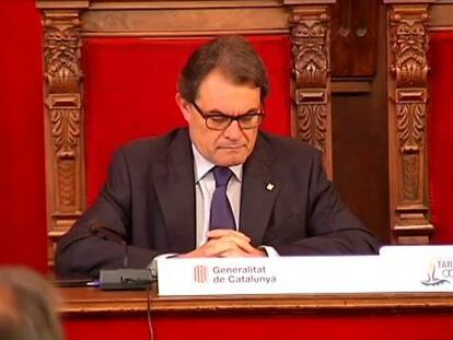 Mas contesta a Rajoy que Cataluña hace política “en mayúsculas”