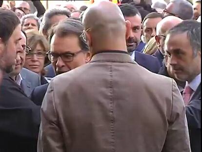 Mas usa el apoyo popular por el 9-N para tratar de lograr su investidura