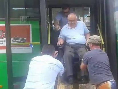 Atrapado en el autobús 725