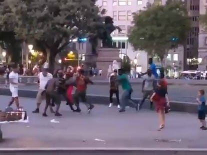 Ferit un turista per l’agressió d’un manter a Barcelona