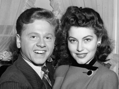 Mickey Rooney com sua primeira esposa, Ava Gardner.