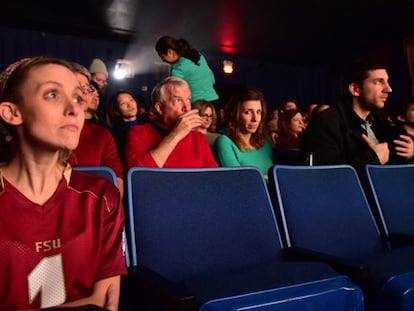 Espectadores em um cinema em Atlanta.