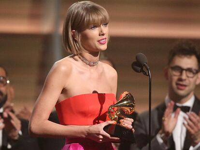 La cantante Taylor Swift emite un mensaje feminista en la gala de los Grammy.