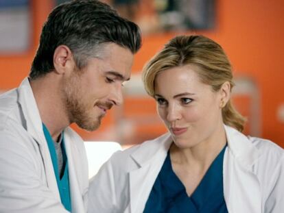 Los actores Dave Annable y Melissa George, en 'Heartbeat'.