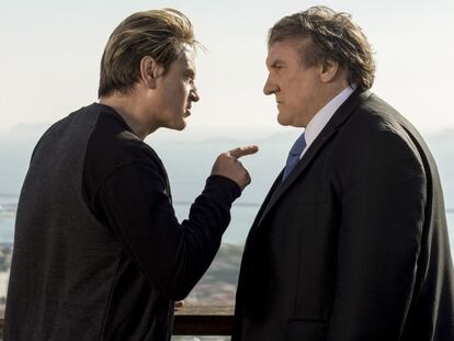 Benoît Maginel y Gérard Depardieu, en la serie de Netflix 'Marseille'.