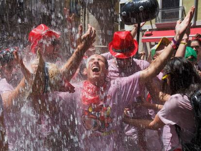 El Chupinazo de San Fermín, en EL PAÍS