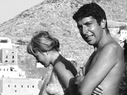 Leonard Cohen e Marianne Ihlen, na ilha de Hidra (Grécia).