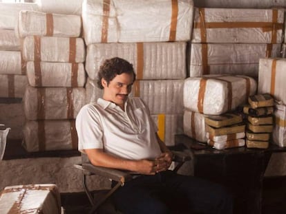 Wagner Moura, interpretando Pablo Escobar na segunda temporada de 'Narcos'.