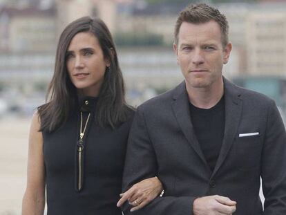 Ewan McGregor junto a Jennifer Connelly, en el Kursaal en San Sebastián. JAVIER HERNÁNDEZ