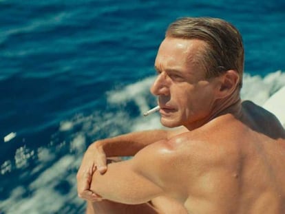 Lambert Wilson, en el papel Jacques Cousteau, en un fotograma de la película.