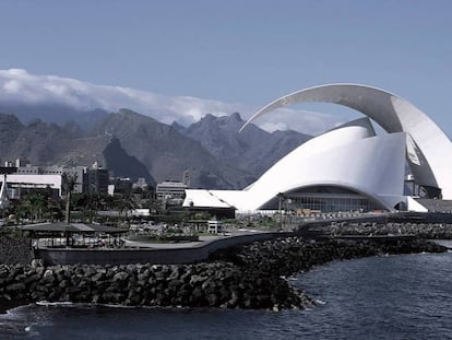 El Auditorio de Tenerife en Santa Cruz de Tenerife, España. Obra de Santiago Calatrava.