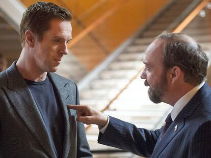 Damian Lewis y Paul Giamatti, en una imagen de la serie 'Billions'.