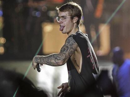 Justin Bieber actúa en Barcelona.