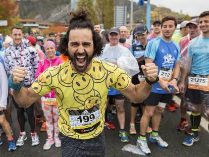 Raúl Gómez en la salida de la carrera Behobia-San Sebastián.