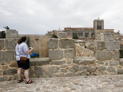La muralla de Ávila, donde se han instalado 60 dispositivos para monitorizar el patrimonio.