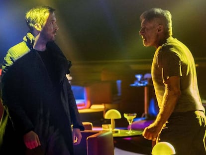 Ryan Gosling y Harrison Ford, en 'Blade Runner 2049'.