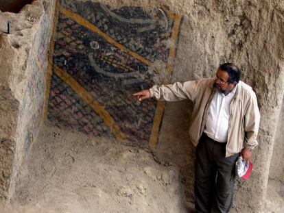 El mural más antiguo de América, según los expertos, antes de ser incendiado.