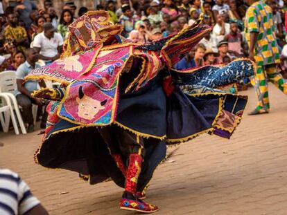 Bailes rituales en el día nacional del vudú en Ouidah (Benín), el 10 de enero.