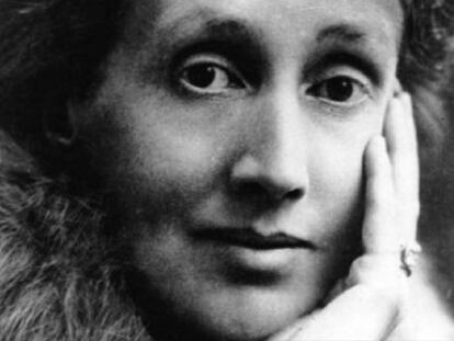 Imagen de Virginia Woolf en 1927. Vídeo, grabación de la escritora en la 'BBC Radio en 1937.