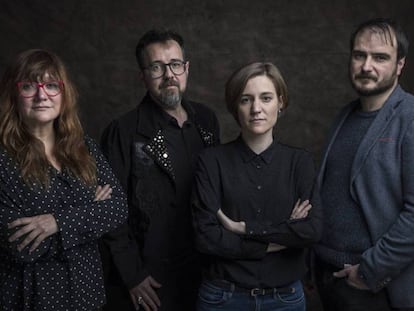 Desde la izquierda, los directores Isabel Coixet, Paco Plaza, Carla Simón y Aitor Arregi, candidatos a los Goya, la pasada semana en la redacción de EL PAÍS.