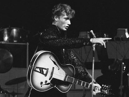 El cantante francés Johnny Hallyday, en septiembre de 1960.