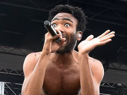 El rapero Childish Gambino sacude las entrañas de Norteamérica con un polémico videoclip